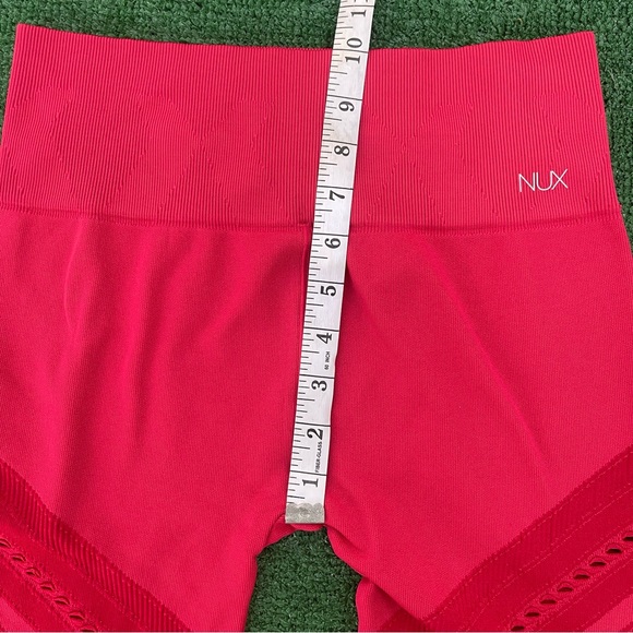 NUX Red Workout Leggings with Cutout Diagonal Design Size L - Picture 5 of 7